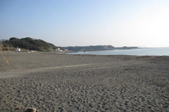 長浜海水浴場までは徒歩16分(1.3km)
